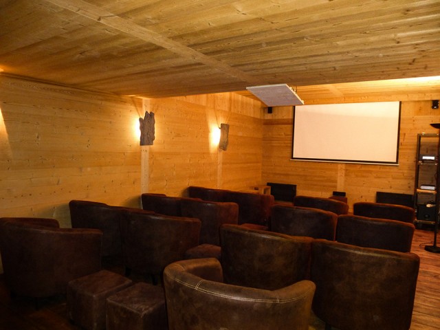 Conference & Cinema room for event in Chamonix